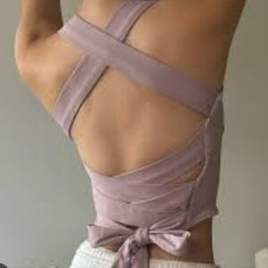HALARA Mauve Cross-Back Crop Top